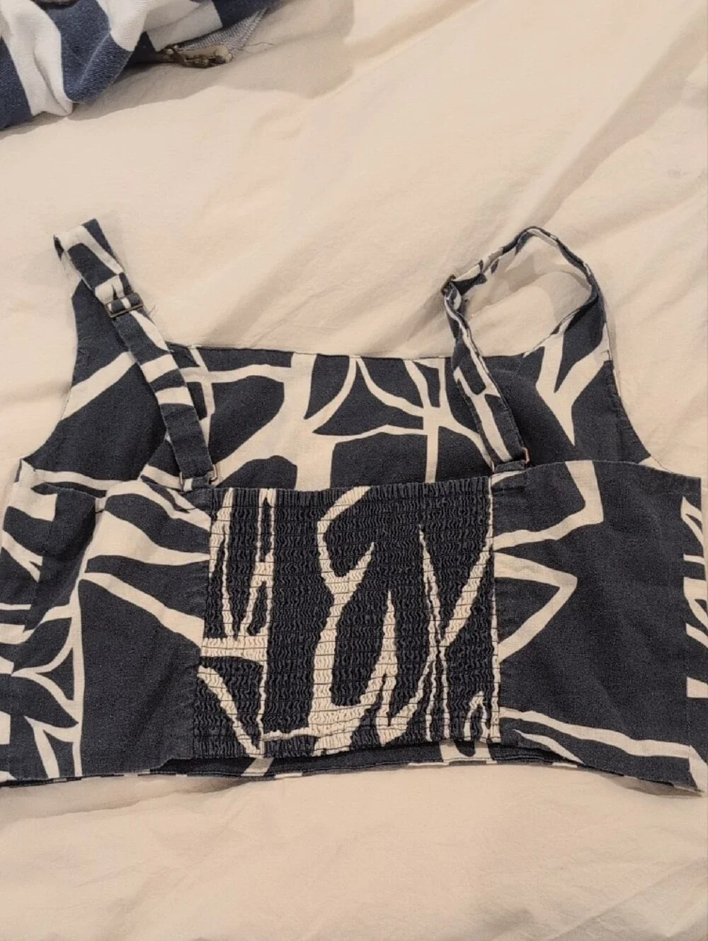 Marine Layer Navy & White Leaf-Print Square-Neck Crop Cami